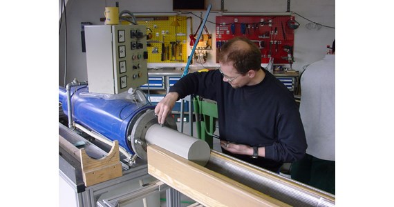 Laminar extrusion of 144 mm carrier.jpg