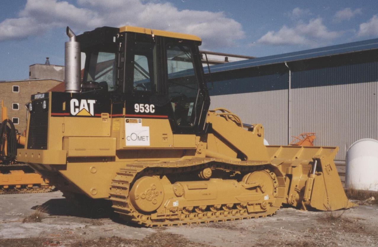 CAT for mining use with DPF mounted
